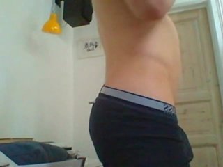 18yo Handcome Jerk Gaydudecams.com